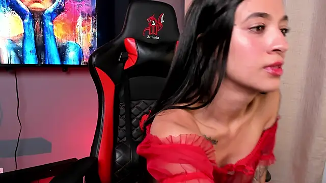 Chat XXX en directo de MiQeilaSweet