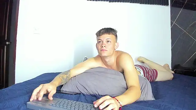 Robinlion91 XXX чат на живо