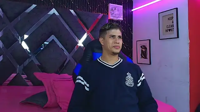 dominic_connor XXX чат на живо