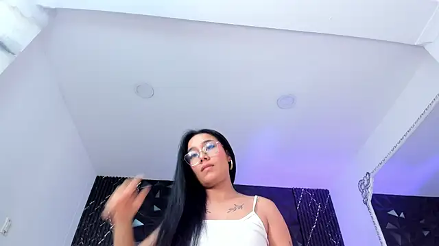 AnaiaClarck Chat XXX live