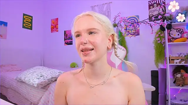 Chat +18 de Mia_WaterFall ao vivo