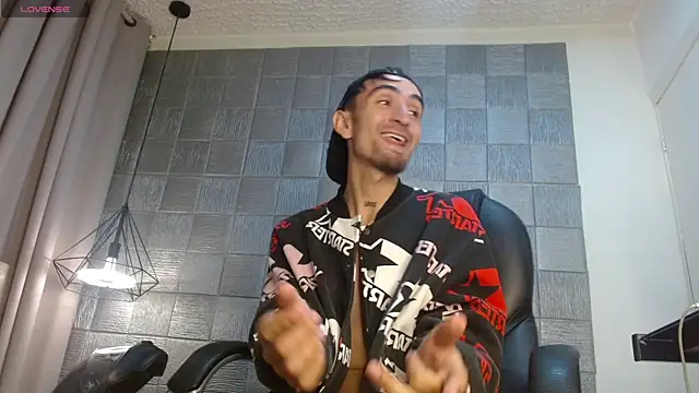 Chat XXX en directo de MykeCastle