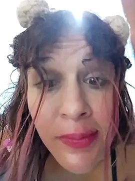Chat XXX en directo de KeylacabreraC