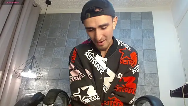 MykeCastle Live XXX-chat
