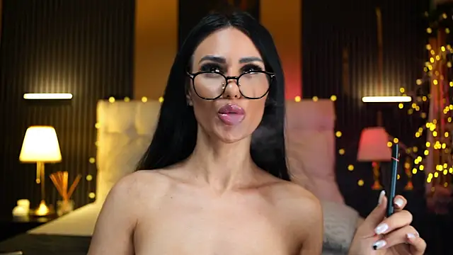 KatiaDivine 라이브 XXX 채팅