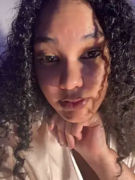 tastylolaaa's Live XXX Chat