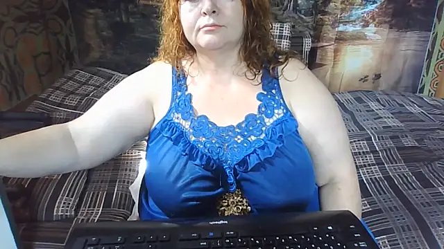 RoseRed69 Chat XXX in diretta