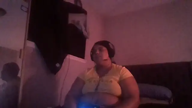 Živý XXX chat 1n0nlythroat