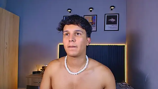 Živý XXX chat Leo_Savage_