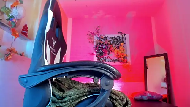 Katy_bratz_ élő XXX-chatje