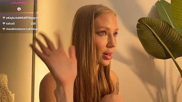 Betty-0_0's Live XXX Chat