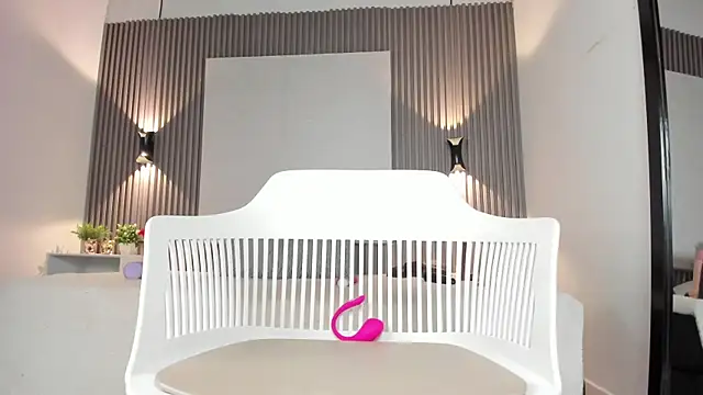 Zafiiraa Chat XXX live