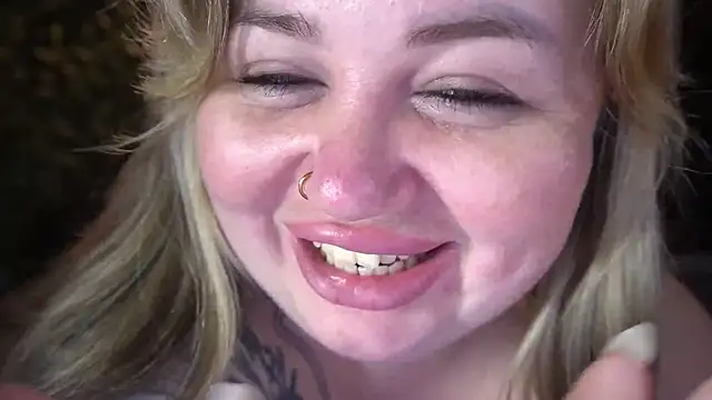 ZaraReignnn Live XXX chat