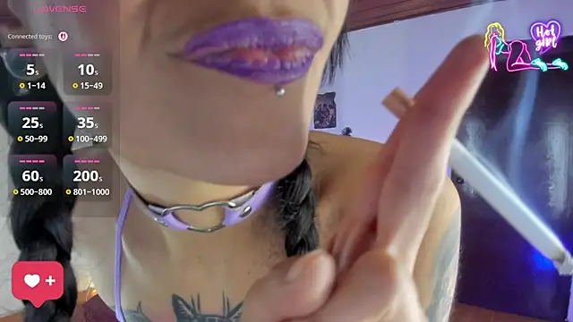 vampirellaa_crazy_'s Live XXX Chat