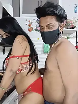 Kaur_Simran_01のライブXXXチャット