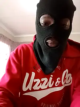 Tbangs_ Chat XXX live