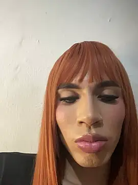 XXX chat uživo modela Hazel_James1