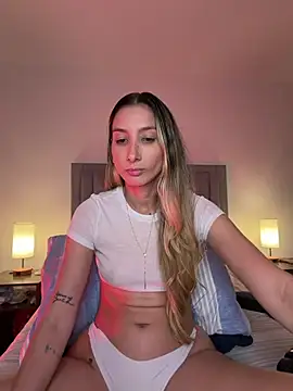 DanikRosse Live XXX Chat