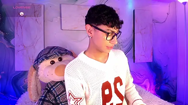 Owen_JP Live XXX Chat