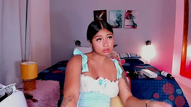 Czat XXX na żywo – KimTaylorW