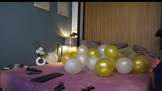 JasmineWhite's Live XXX Chat