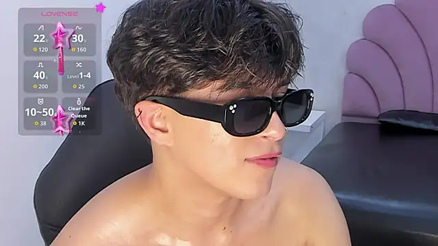 Онлайн чат XXX alan_twink12