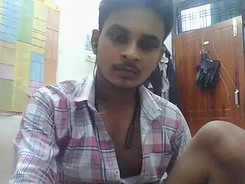 Sumit_LkO 即時 XXX 聊天