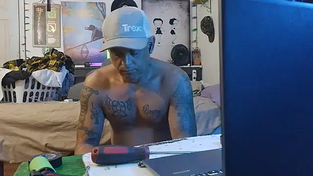 Buffshagswell 现场XXX聊天