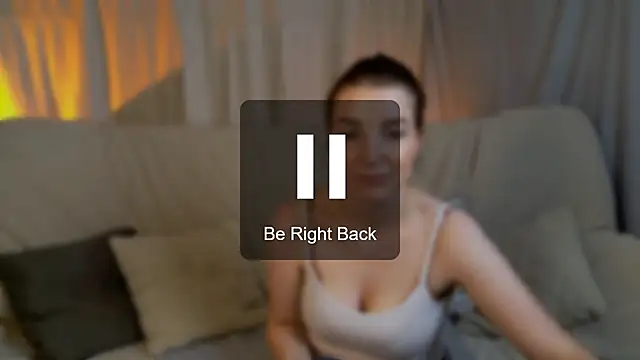XXX chat uživo modela AliceChanel