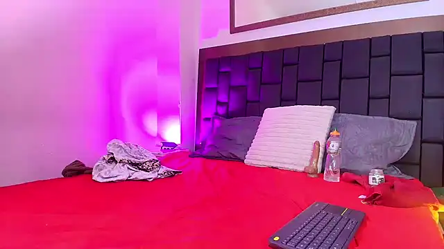 EllenaBoobs_ Live XXX Chat
