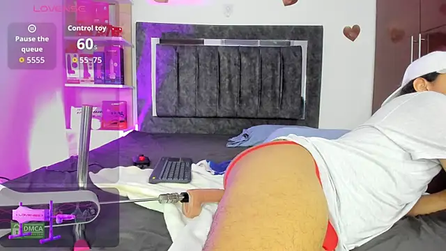 แชท XXX สดของ Victor_Kidman