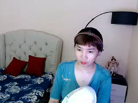 ShantalFoxxy_: онлайн-секс-чат