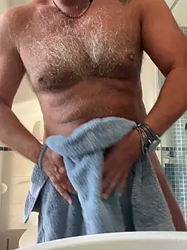 bearstepperのライブXXXチャット