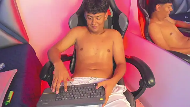 Asier_23 – Live XXX-chat