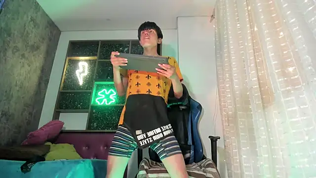 Alex_it0_ live XXX chat