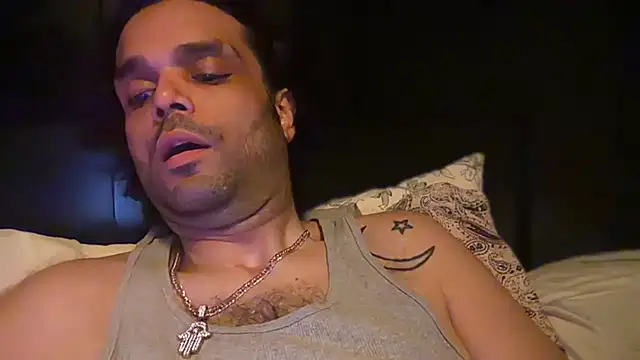 icebergslim281's Live XXX Chat