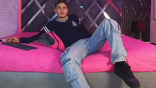 دردشة dominic_connor الجنسية المباشرة