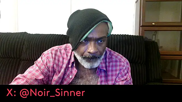 Chat XXX en directo de sinnernoir