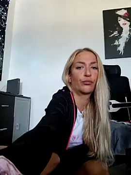 -Jeany- Live XXX-Chat