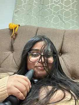Chat XXX ao vivo de virginbrunette99