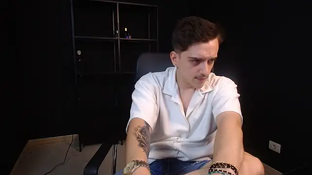 FelixStarkk: απευθείας συνομιλία ΧΧΧ