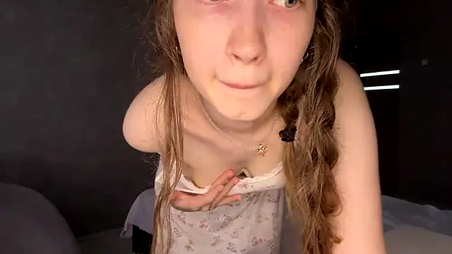 دردشة Emily_Mur_ الجنسية المباشرة