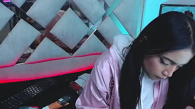 XXX chat uživo modela ladymooncs