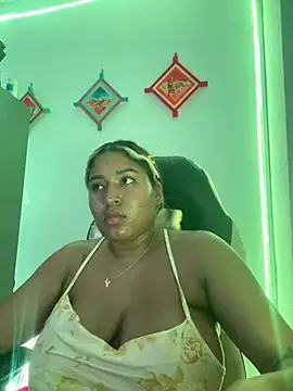 morena_2026pink Adlı Modelin Canlı XXX Sohbeti