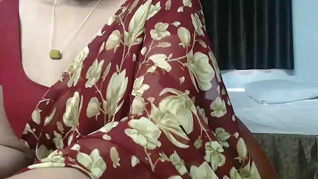 sunitha-3 লাইভ XXX চ্যাট