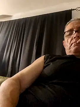 Chat XXX en directo de bobby69cock