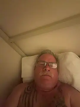 Caesar_Baxter élő XXX-chatje