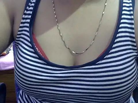 Your_wild_Dia's Live XXX Chat