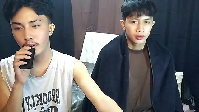 Urloverhardcock – Naživo XXX chat