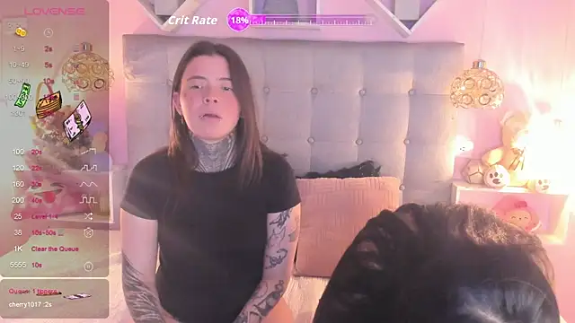 XXX chat uživo modela Kaliykatie